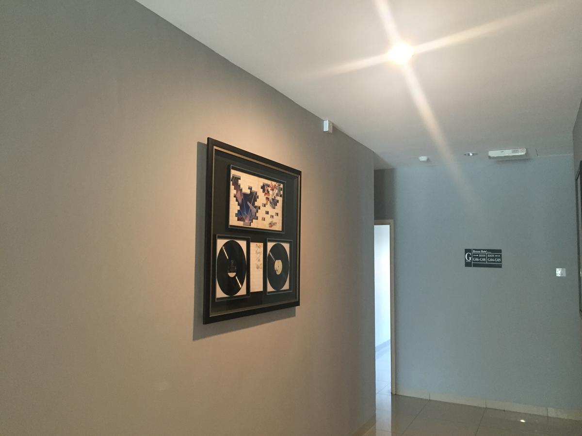 Brezza Hotel Sitiawan Eksteriør billede