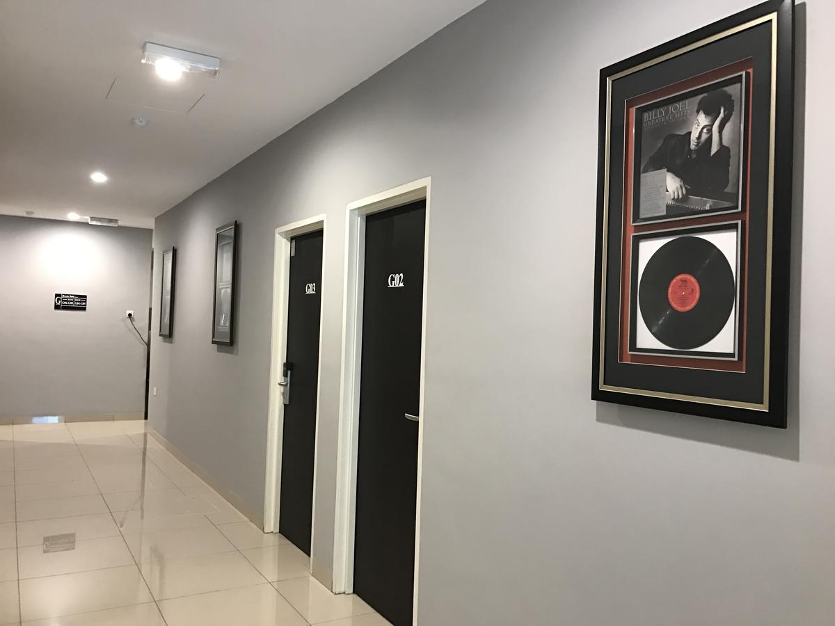 Brezza Hotel Sitiawan Eksteriør billede