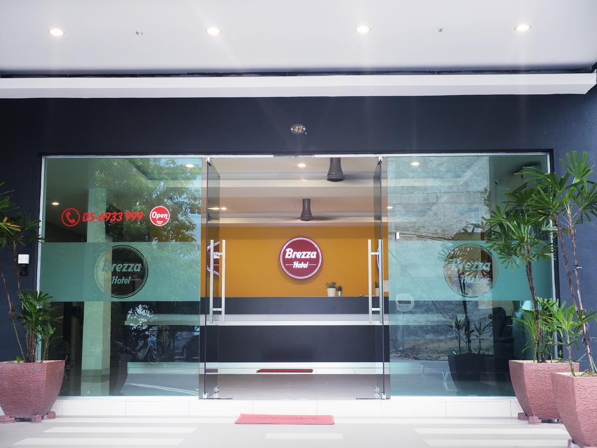 Brezza Hotel Sitiawan Eksteriør billede